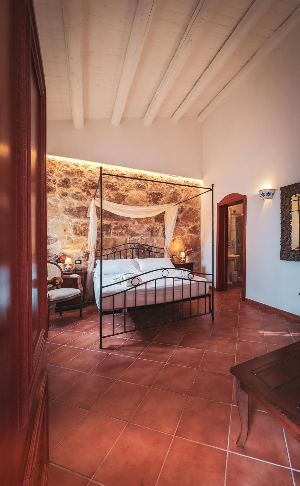 La Corte Del Sole 4* Lido di Noto
