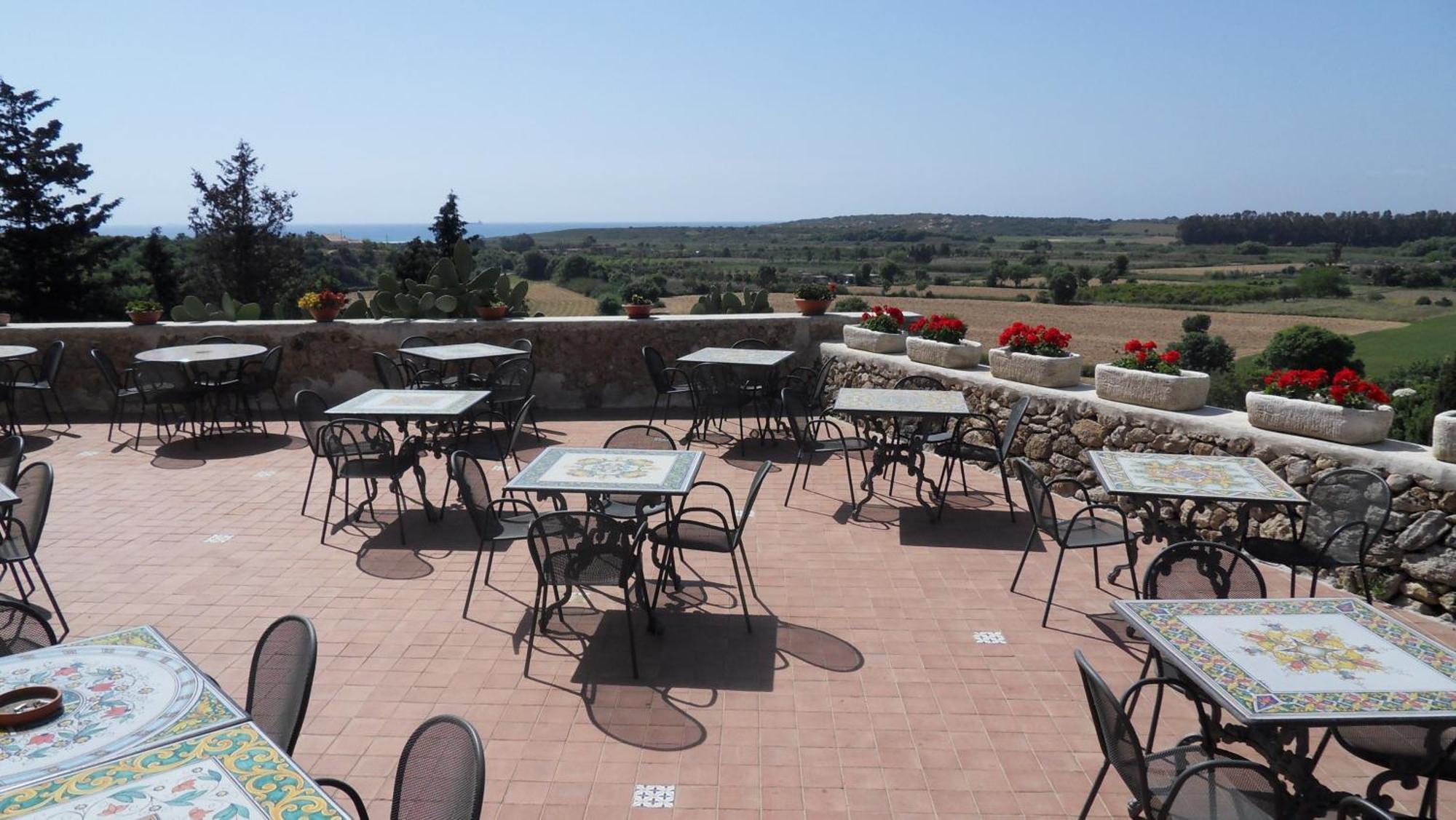 Hotel La Corte Del Sole 4*