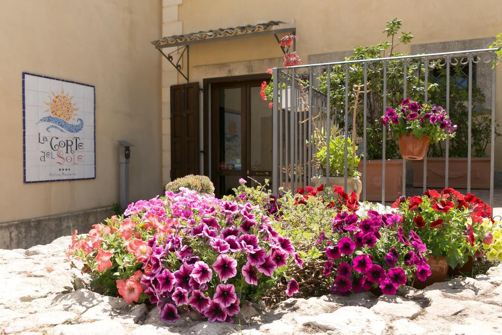 La Corte Del Sole